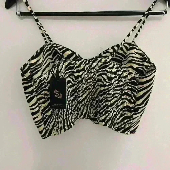 Sincerely Jules Zebra Crop Tank Top Adjustable Strap Black Stretch Leopard NWT - Picture 2 of 7